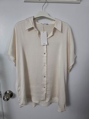 NWT Mango Lightweight Cream Button-Front Short Sleeve Blouse